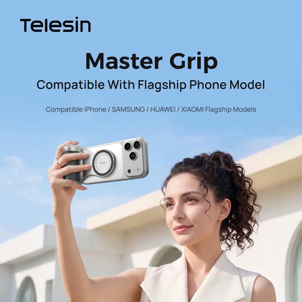 Silver Telesin Master grip with a black leather-look handle and a magnetic ring, holding a phone, a round panel lit above